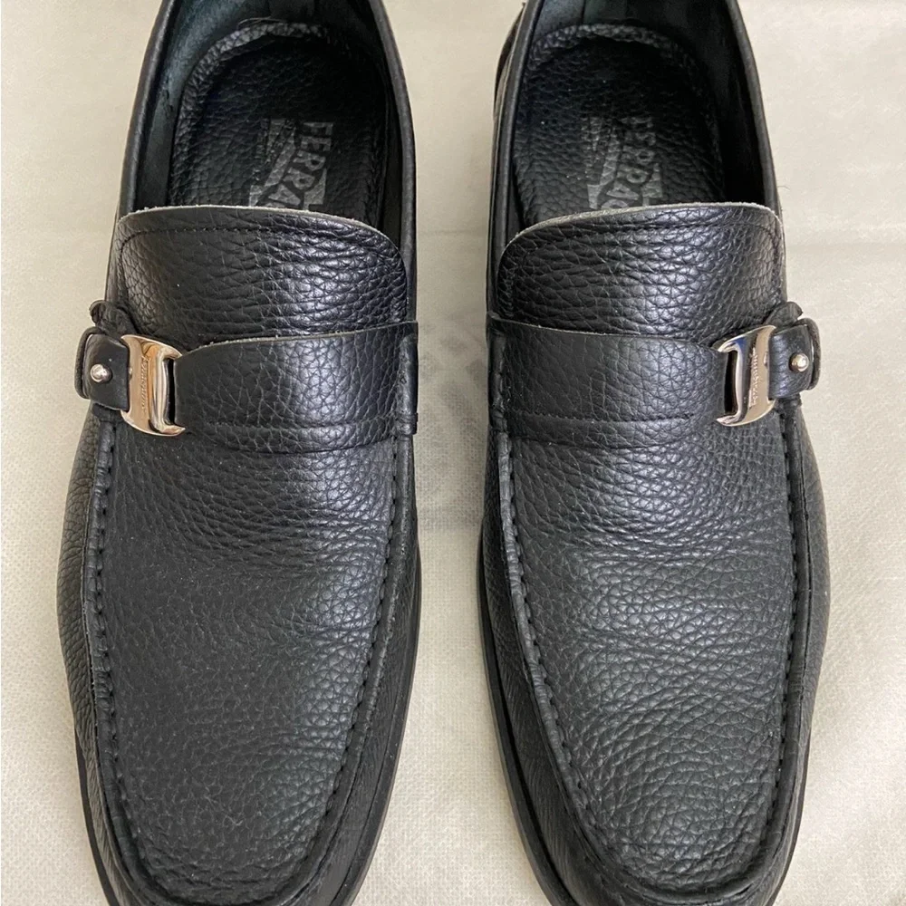 Salvatore Ferragamo Black Leather Men's Loafers - Picture 2 of 5